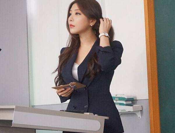 无码五十岁热女 magnet,探寻无码热女的风采与智慧